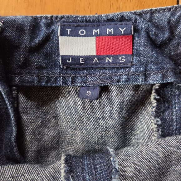 Tommy Hilfiger Blue Denim Mini Skirt - Picture 6 of 7